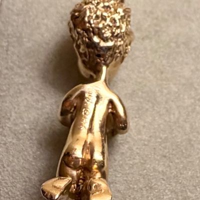 14k Gold Pendant William Ruser Child Holding Pearl