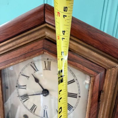 Antique Seth Thomas Mantle Clock w/ key