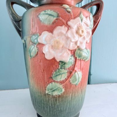 Large Roseville Pottery Urn Vase 988-10