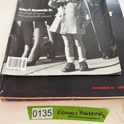 Vintage Kennedy Magazines Lot