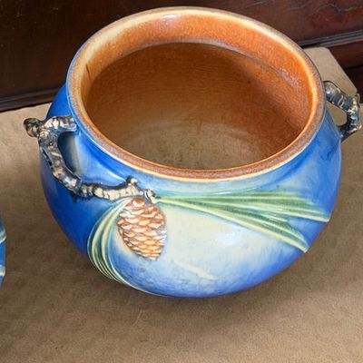 PAIR Roseville Blue Pine Cone Pattern Jardineres