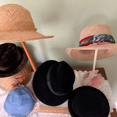 Vintage Hats & Stands