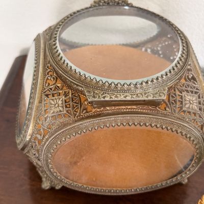 Assorted Vintage Lot - Transparent Jewelry Cases