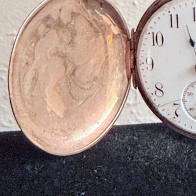 Elgin Women's Antique Gold Pocket Watch