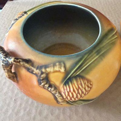 PAIR Roseville Pottery Tan Pone Cone Pattern Jardineres