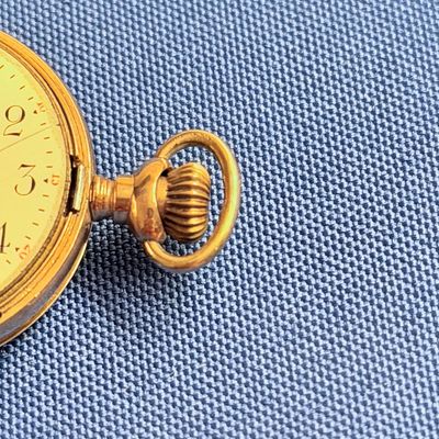 Elgin Women's Antique Gold Pocket Watch