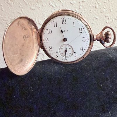 Elgin Women's Antique Gold Pocket Watch