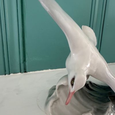 Rosenthal German Porcelain Soaring Bird Figurine