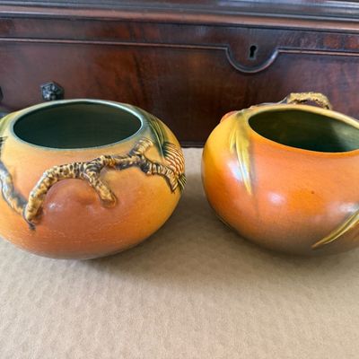 PAIR Roseville Pottery Tan Pone Cone Pattern Jardineres