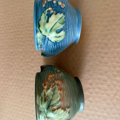 PAiR Roseville Pottery Jardineres