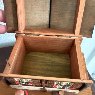 THREE Vintage European Music Boxes