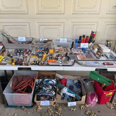 Estate sale photo