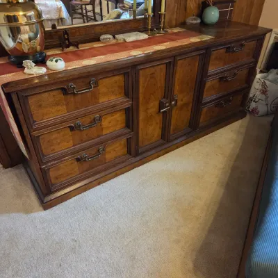 Sale Photo Thumbnail #34