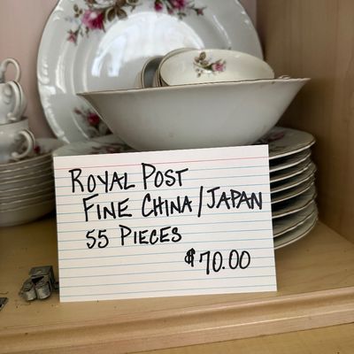 Moving sale