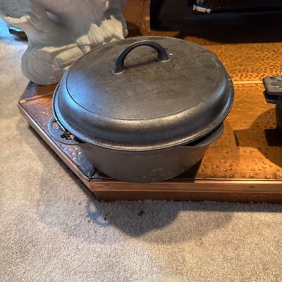 Griswold Dutch oven