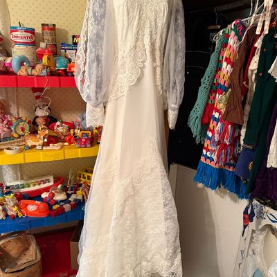 Beautiful wedding dress 