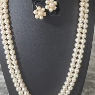Sale Photo Thumbnail #33: Stunning Freshwater double strand Pearl Necklace & Earrings coord.
> pearls test for freshwater. Length is 12" clipped.
> fastener is pearled and box clasp snap in.
> Earrings match and coordinate .....screwbacks