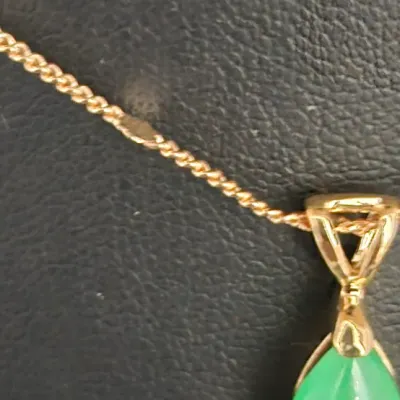 Sale Photo Thumbnail #59: Jade Pendant necklace & enameled Jade Earrings coord.
> Necklace is 18" long with a very long exenter?
> pendant is jade glass
> earrings are enameled post type .