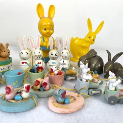 Vintage Mid-century Bunny Figurines, 21pcs 