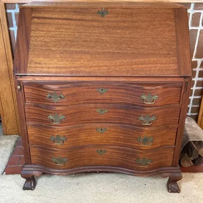 Maddox Colonial Mohagany Secretary Desk