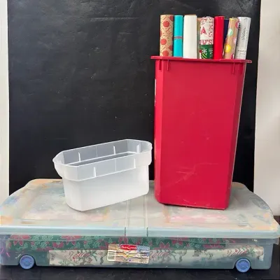 Wrapping Paper & Containers 