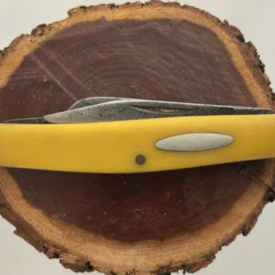 Vintage Yellow Handle Pocket Knife (Schrades)