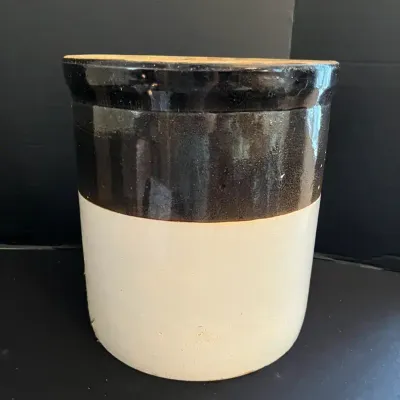 Brown And Cream 6 Gal Crock