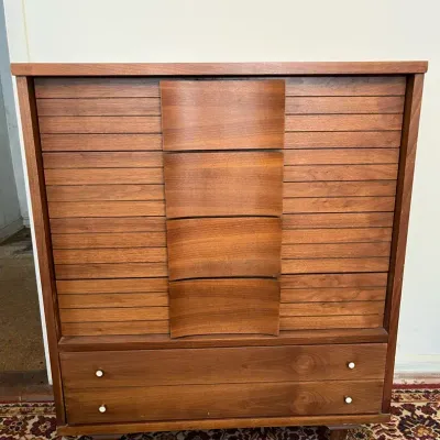 Mid Century Chest A Drawer