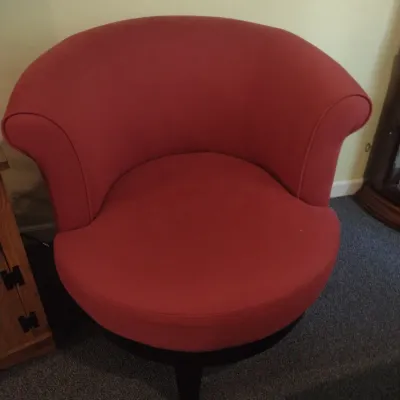Contemporary Round Swivel Low Profile Barrel Chair