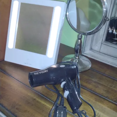 Collection of Beauty Appliances- Hair Dryer, Magnifying Mirror, Conair Lighted Cosmetic Mirror