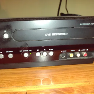 Emerson VHS and DVD Player with Remote