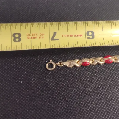 10 Karat Yellow Gold Ladybug Design Bracelet- Approx 7" Long, 4.2 Grams Total Weight (#12)