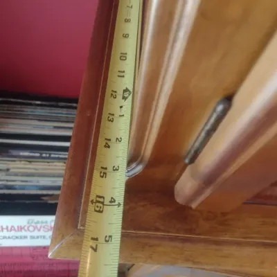 Mahogany China Hutch (No Contents)