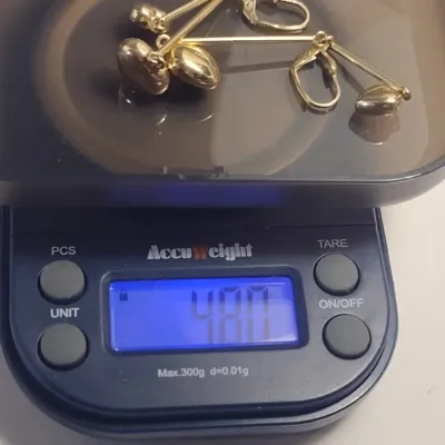 14 Karat Yellow Gold Heart Design Dangle Earrings- Approx 4.8 Grams Total Weight (#19)