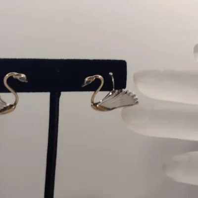 Collection of Sterling Silver Jewelry- Rings, Earrings, Coil Bracelet, Necklace- Approx Total Weight 33 Grams (#9)