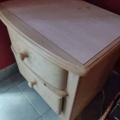 Knotty Pine Double Drawer Bedside Dresser