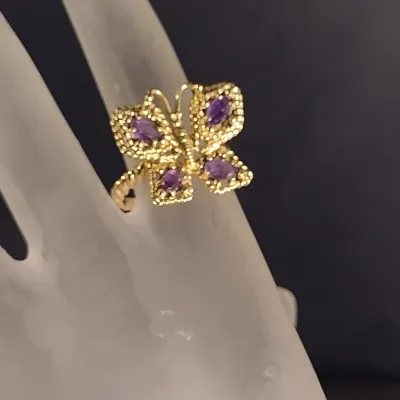 14 Karat Yellow Gold and Amethyst Butterfly Design Ring- Size 6 3/4- Approx 4.8 Grams Total Weight (#17)