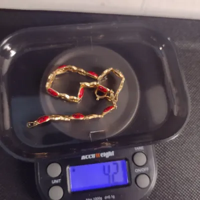 10 Karat Yellow Gold Ladybug Design Bracelet- Approx 7" Long, 4.2 Grams Total Weight (#12)