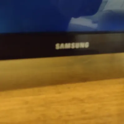 Samsung Smart TV with Remote- Approx 31" Diagonal