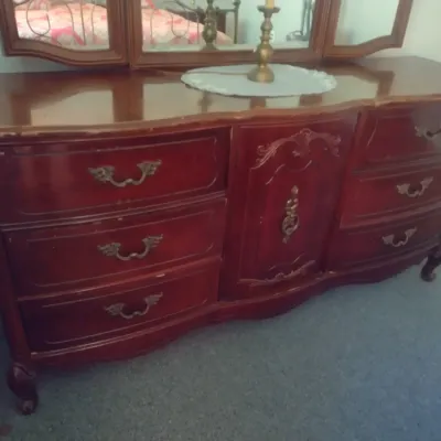 Vintage Bassett Dresser with Three Panel Mirror