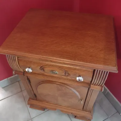 American Drew Mahogany Bedside Nightstand Choice A