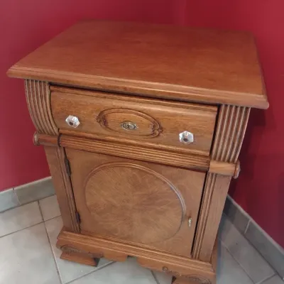 American Drew Mahogany Bedside Nightstand Choice A