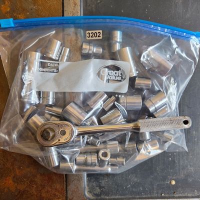Sale Photo Thumbnail #509: 1/4” Socket set