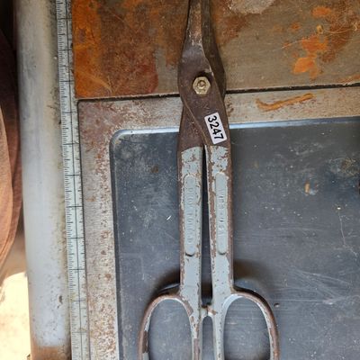Sale Photo Thumbnail #481: Tin Snips