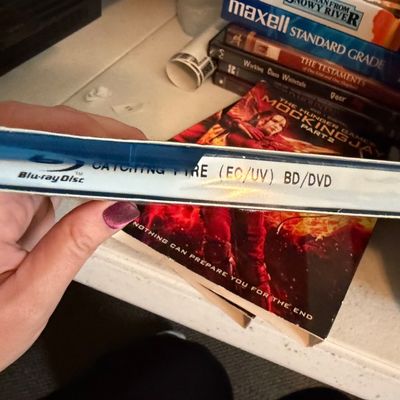 Sale Photo Thumbnail #351: Lot of 4 Blu-ray, DVD The Hunger Games movies.