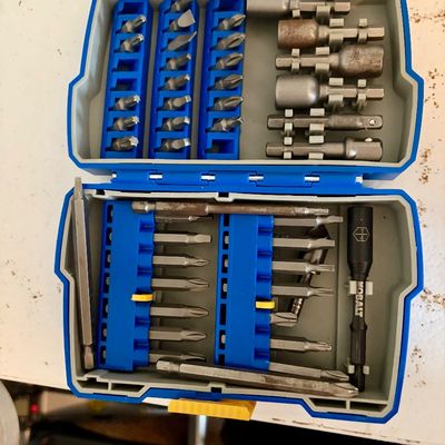 Sale Photo Thumbnail #385: Full kit of Kobalt drill bits