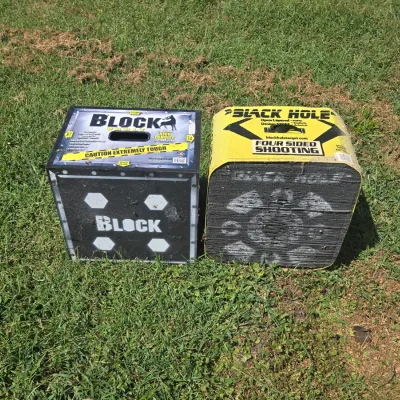 Sale Photo Thumbnail #540: Pair of targets.
In good shape