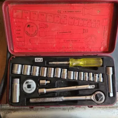 Sale Photo Thumbnail #256: 3/8 drive socket set.