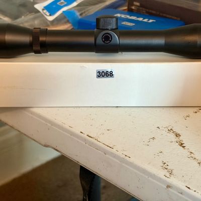 Sale Photo Thumbnail #394: Gun scope new in original box