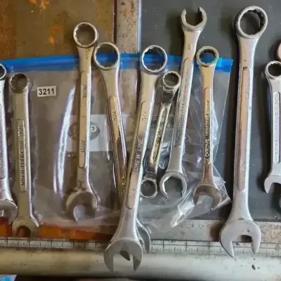 Sale Photo Thumbnail #259: assorted box wrenches
